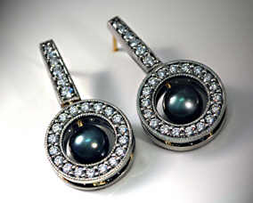 950 Palladium and Tahitian Pearl Earrings