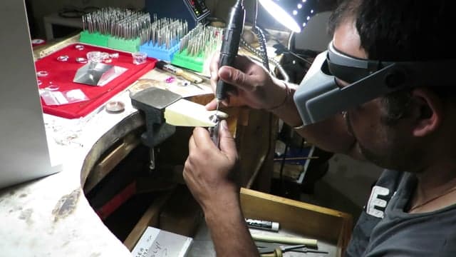 Student setting Bezel