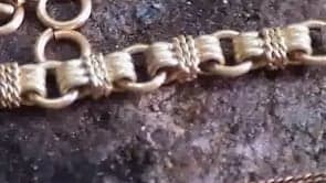 Tiffany Inspired Hollow Chain and Stone Set Heart Pendant  Part 1