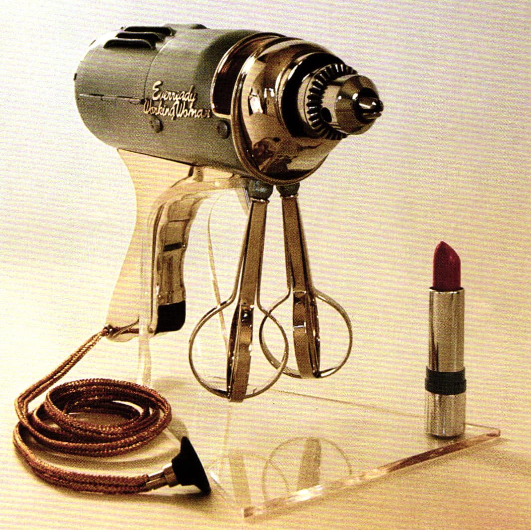 Observations on Miniature Sculptures